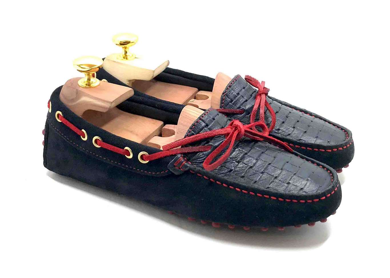 Loafers 'Drive' in Blue navy suede & woven calf, with laces and stitching in Red.